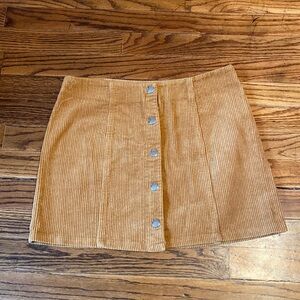 3/$15 ☀️ Forever 21 adorable snap up corduroy mini skirt
